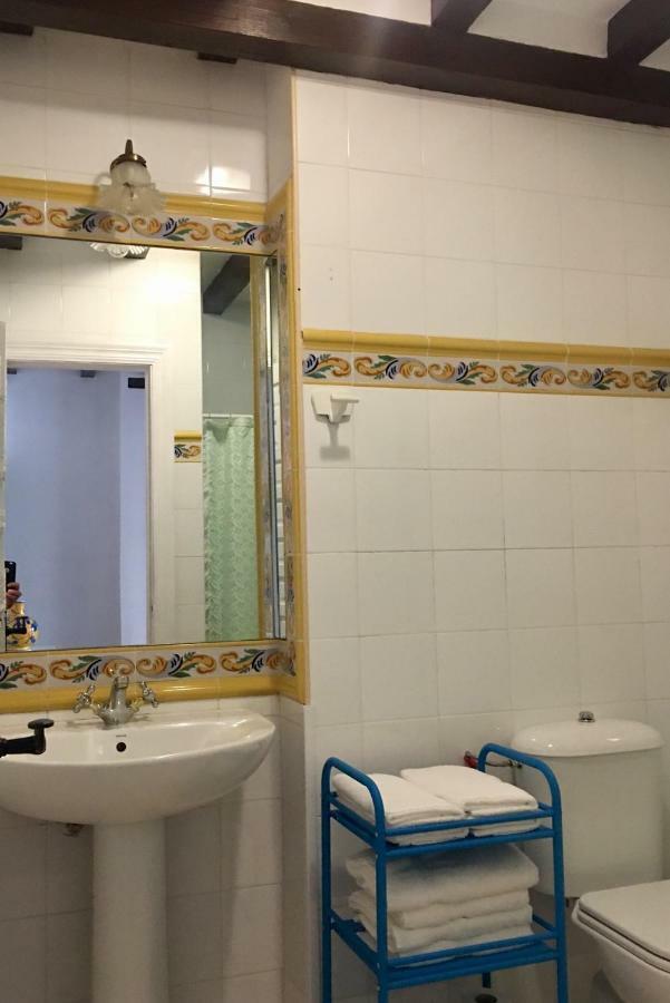 Apartamentos La Casona Ucieda Buitenkant foto
